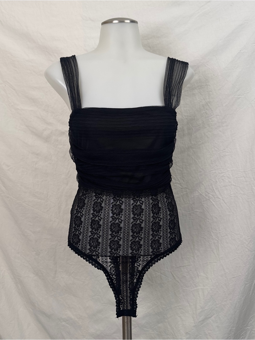 Skylar Rose Black Lace Square-Neck Bodysuit with Sheer Paneling size Small